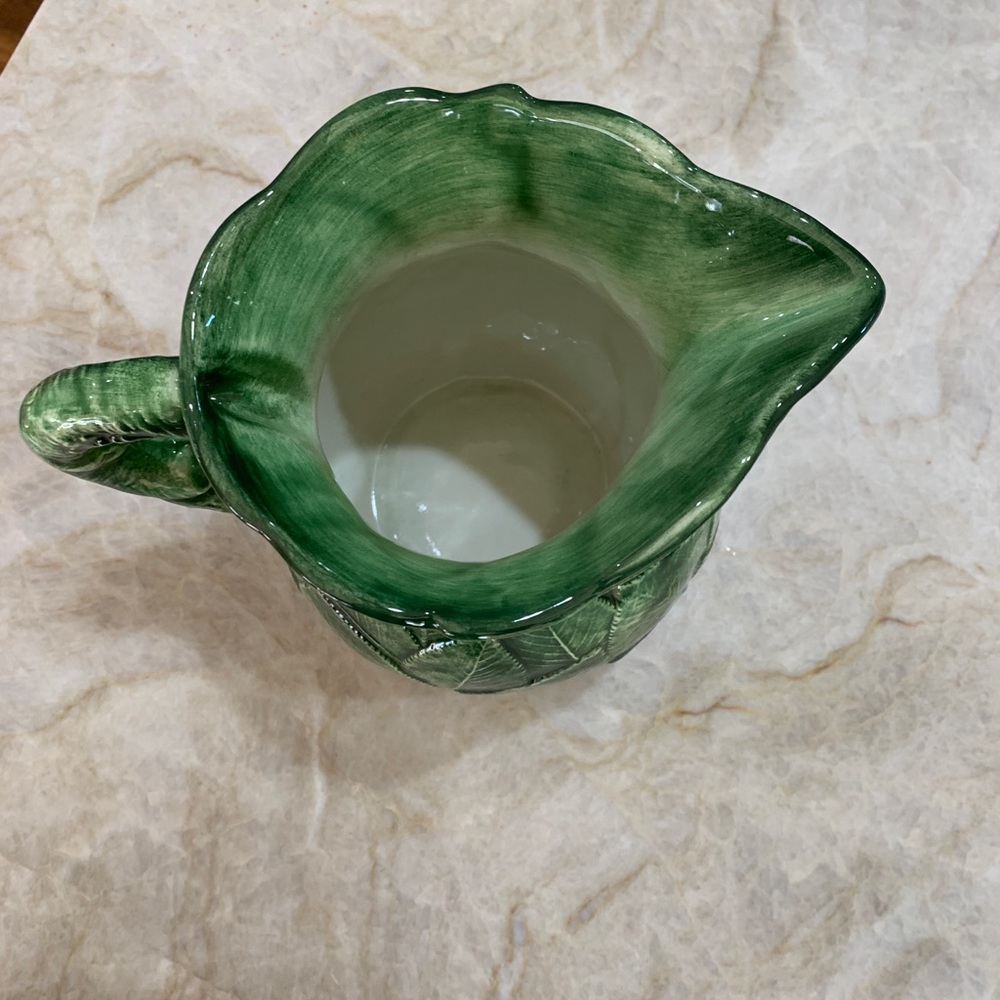 Ceramic leaf pitcher - Picture 2 of 3